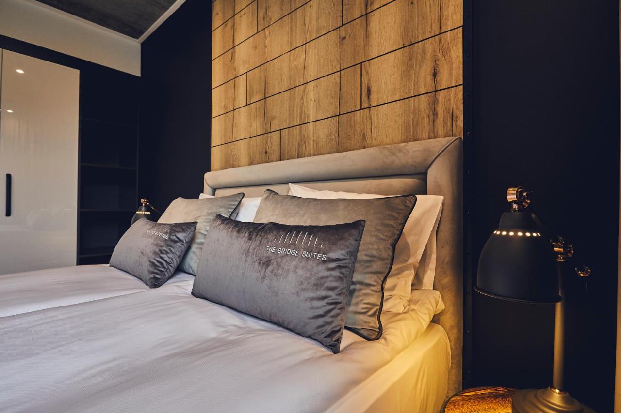 The Bridge Suites Hotel Cracovia Exterior foto