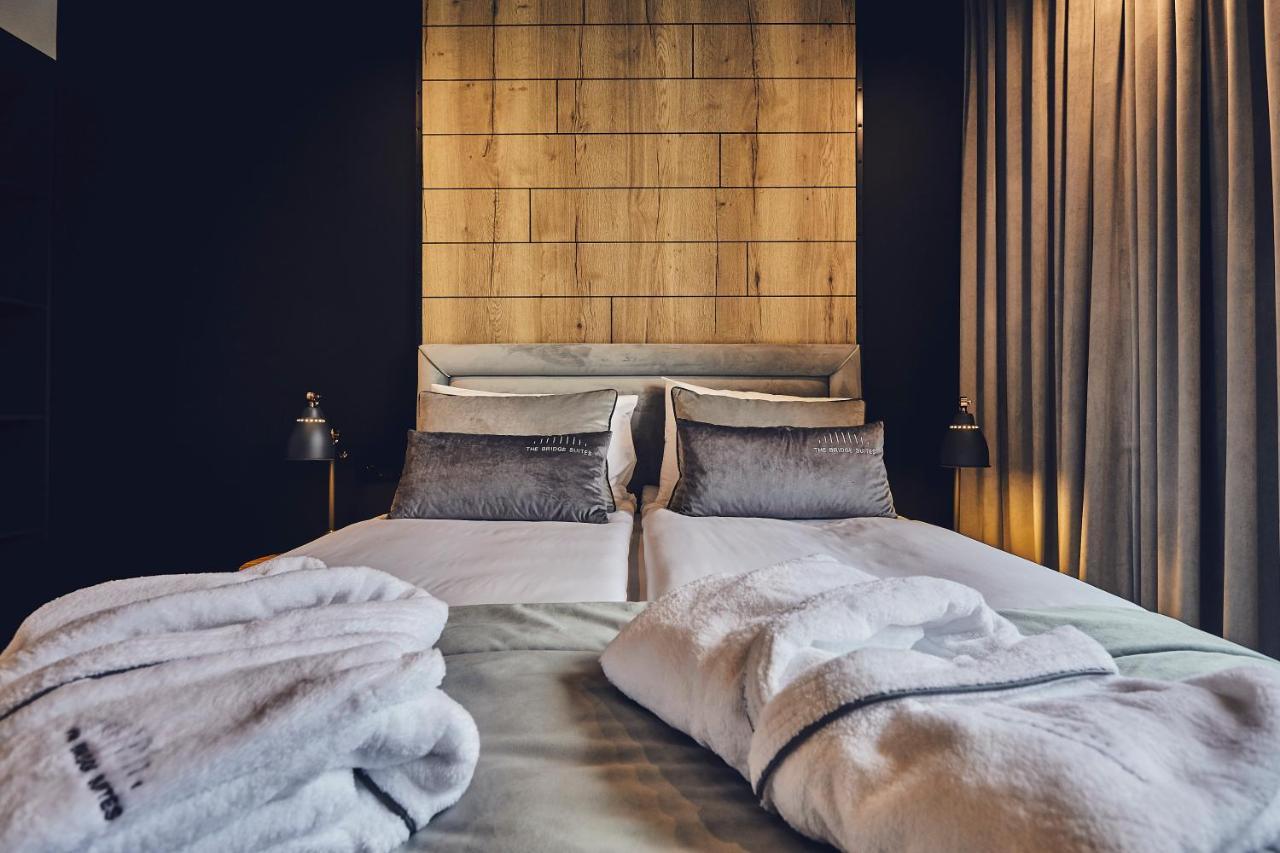The Bridge Suites Hotel Cracovia Exterior foto