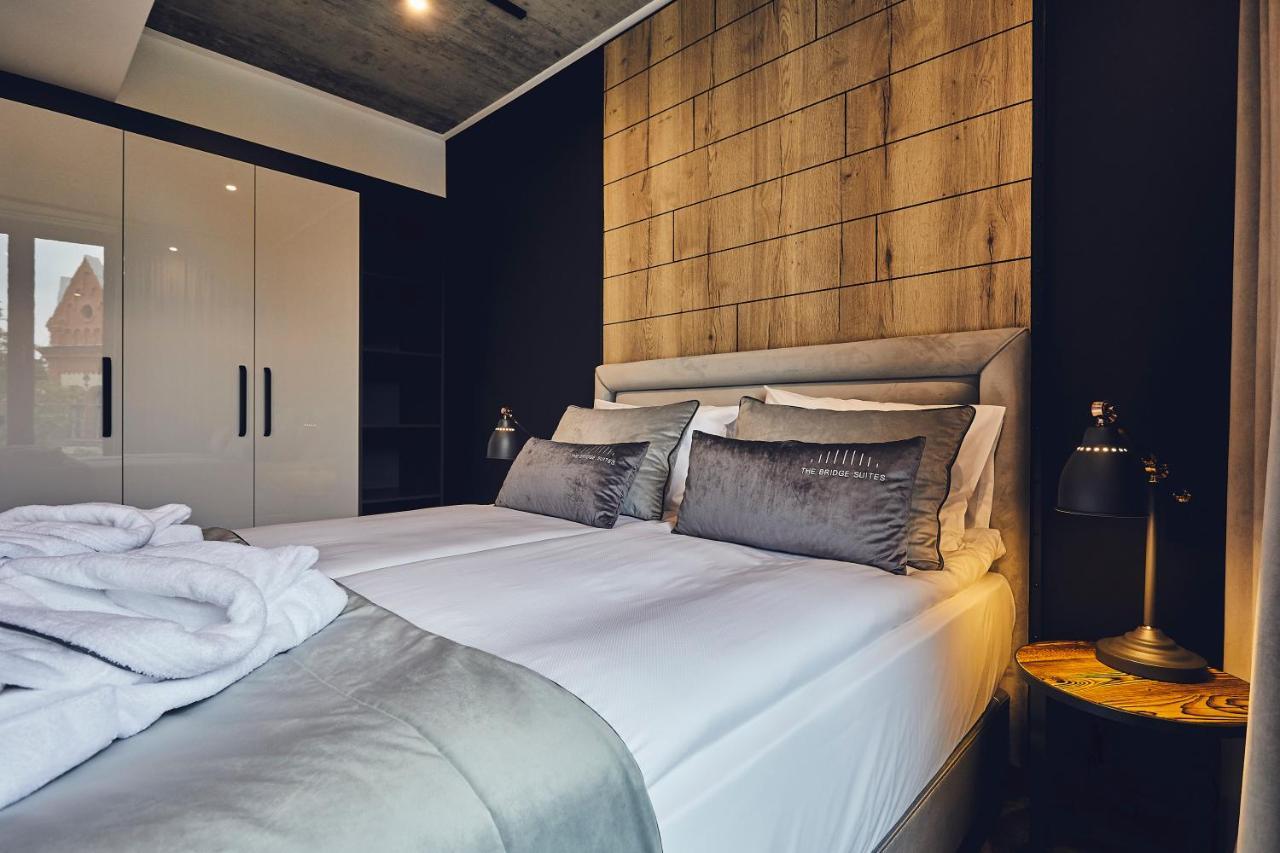 The Bridge Suites Hotel Cracovia Exterior foto