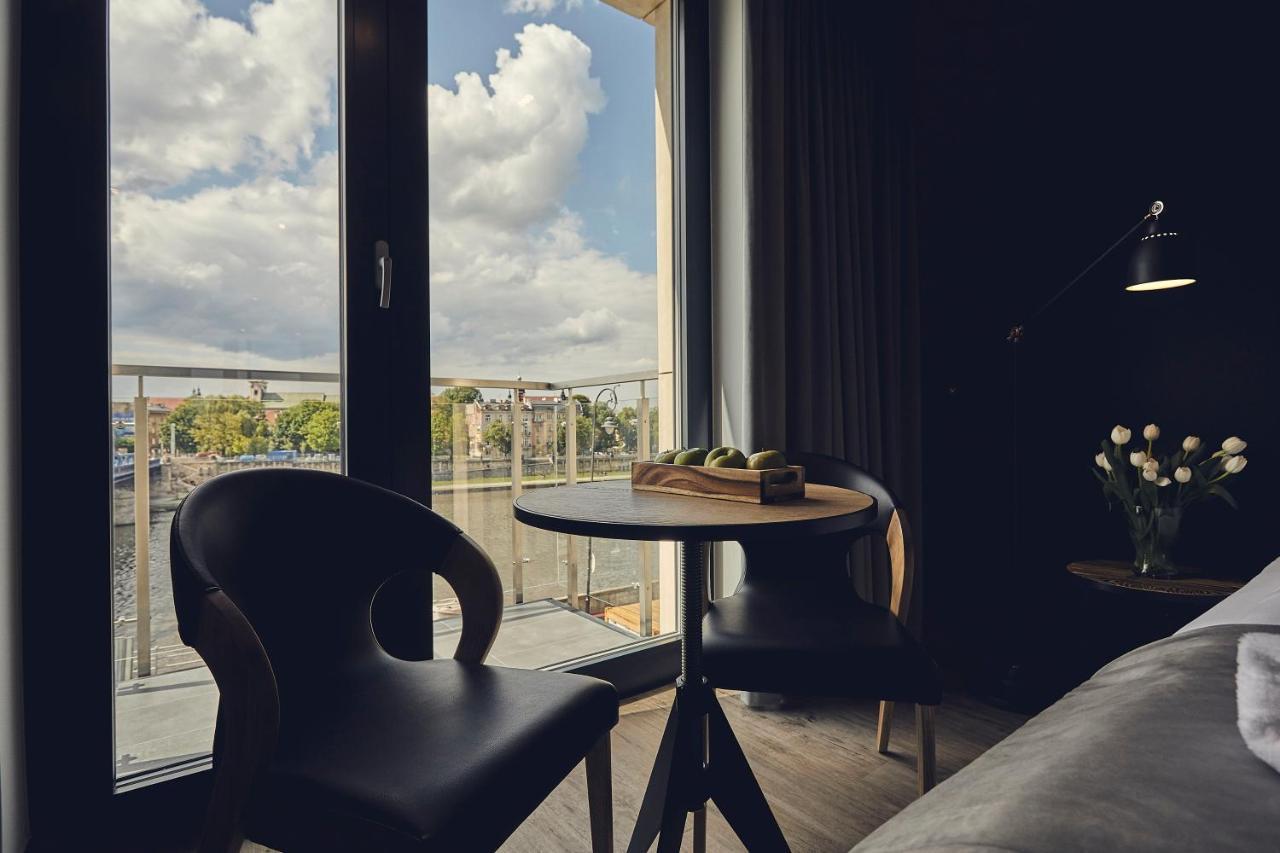 The Bridge Suites Hotel Cracovia Exterior foto
