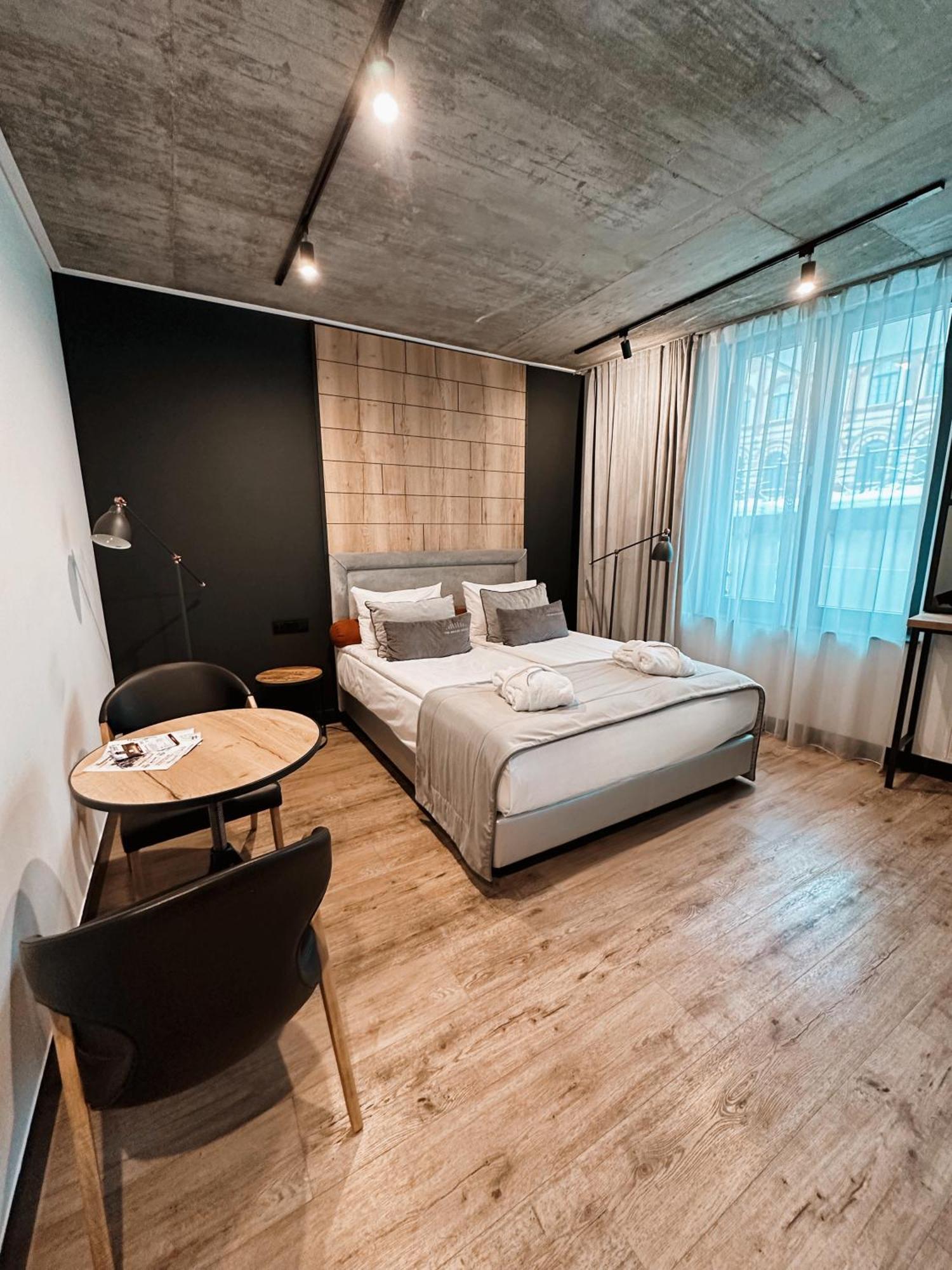 The Bridge Suites Hotel Cracovia Exterior foto